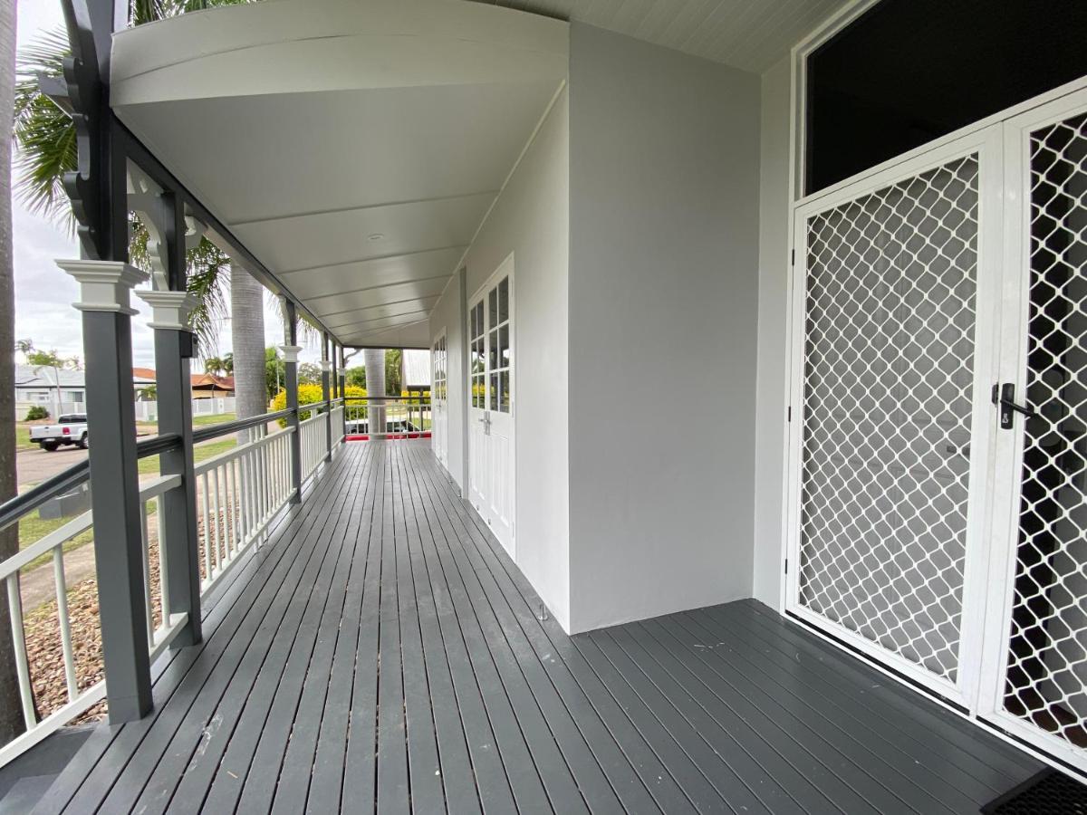 Townsville Home On River Park Drive, Annandale Dış mekan fotoğraf